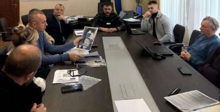 Сталість зв’язку під час блекаутів: на Київщині працюють мобільні групи для підтримки роботи операторів зв’язку