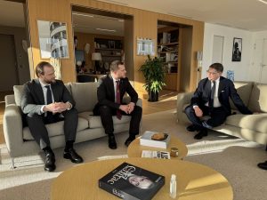 Микола Калашник зустрівся зі спеціальним уповноваженим Президента Франції з питань економічної допомоги та відновлення України П’єром Ельброном