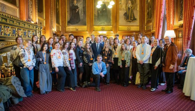 36 дітей з Київщини повернулися з туристичної подорожі до Сполученого Королівства Великої Британії та Північної Ірландії