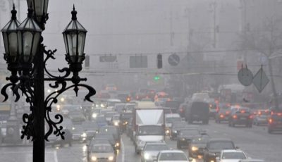 Жителів Києва і області попереджають про густий туман вночі та вранці 21 листопада