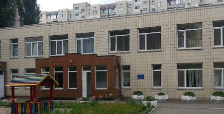 На столичній Татарці підремонтують тіньові навіси одного з дитсадків (адреса)