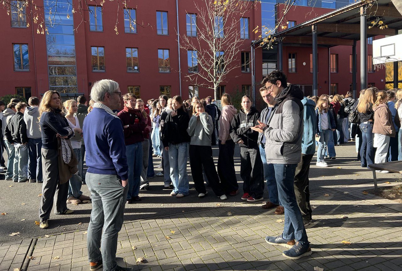 Бровари представили результати опитування про демократію на міжнародній зустрічі в Німеччині