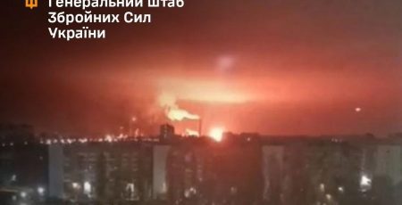 Сили оборони України уразили Саратовський НПЗ та морський термінал у Феодосії