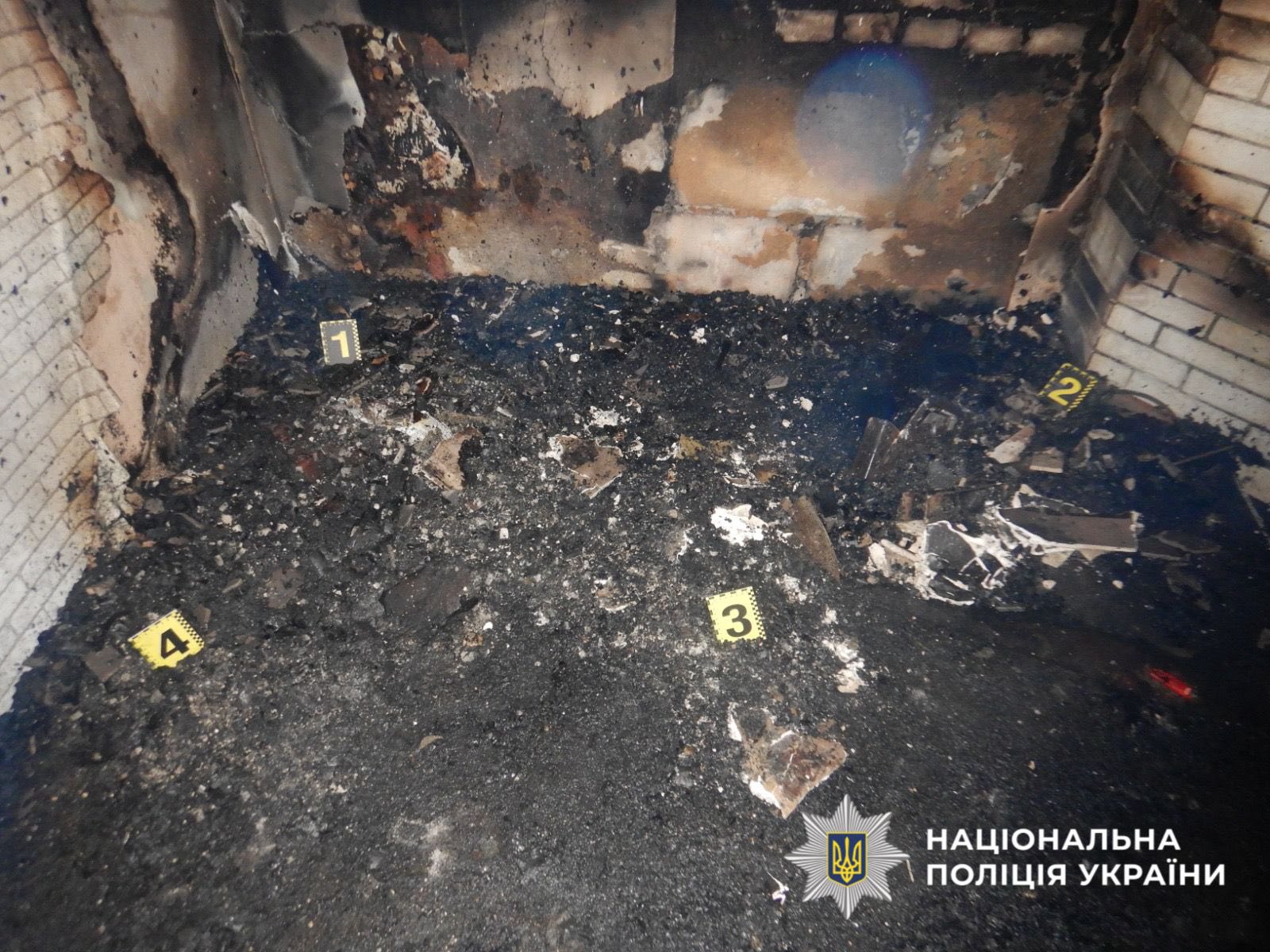 Загинув чоловік: поліцейські Київщини розслідують обставини пожежі на Обухівщині