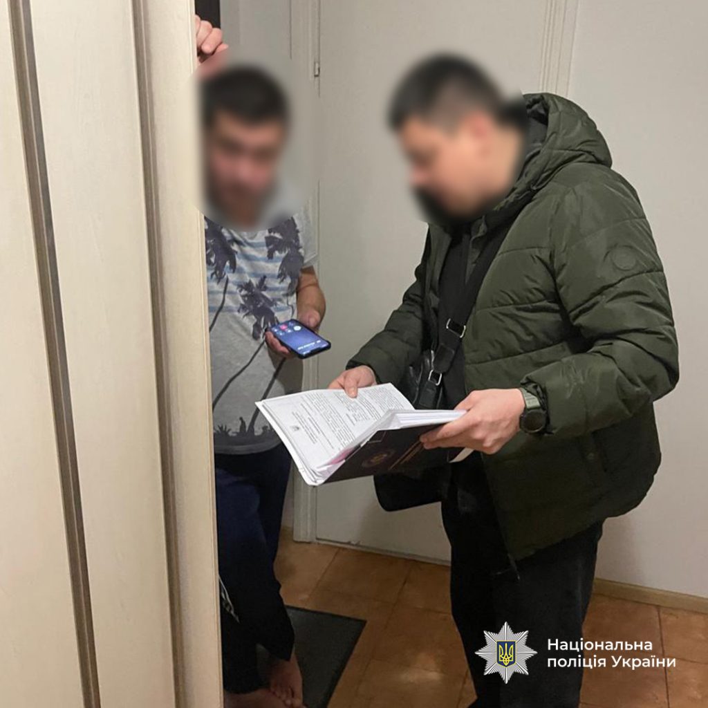 На Обухівщині поліція викрила організований видобуток піску, підозрюють - незаконний