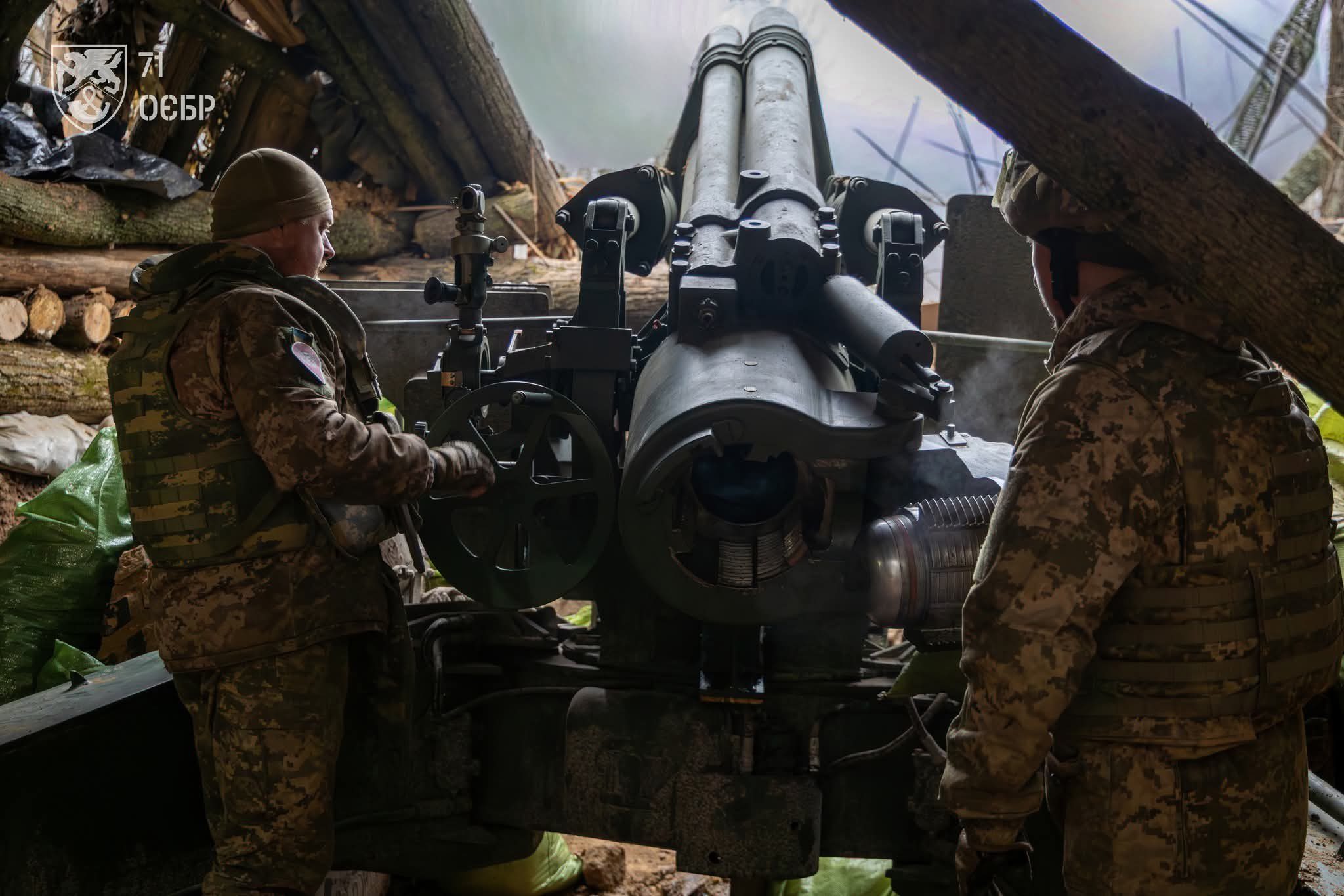 Генштаб: на фронті 271 боєзіткнення, ворог провів 76 атак на Покровському напрямку