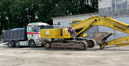 На Обухівщині поліція викрила організований видобуток піску, підозрюють - незаконний
