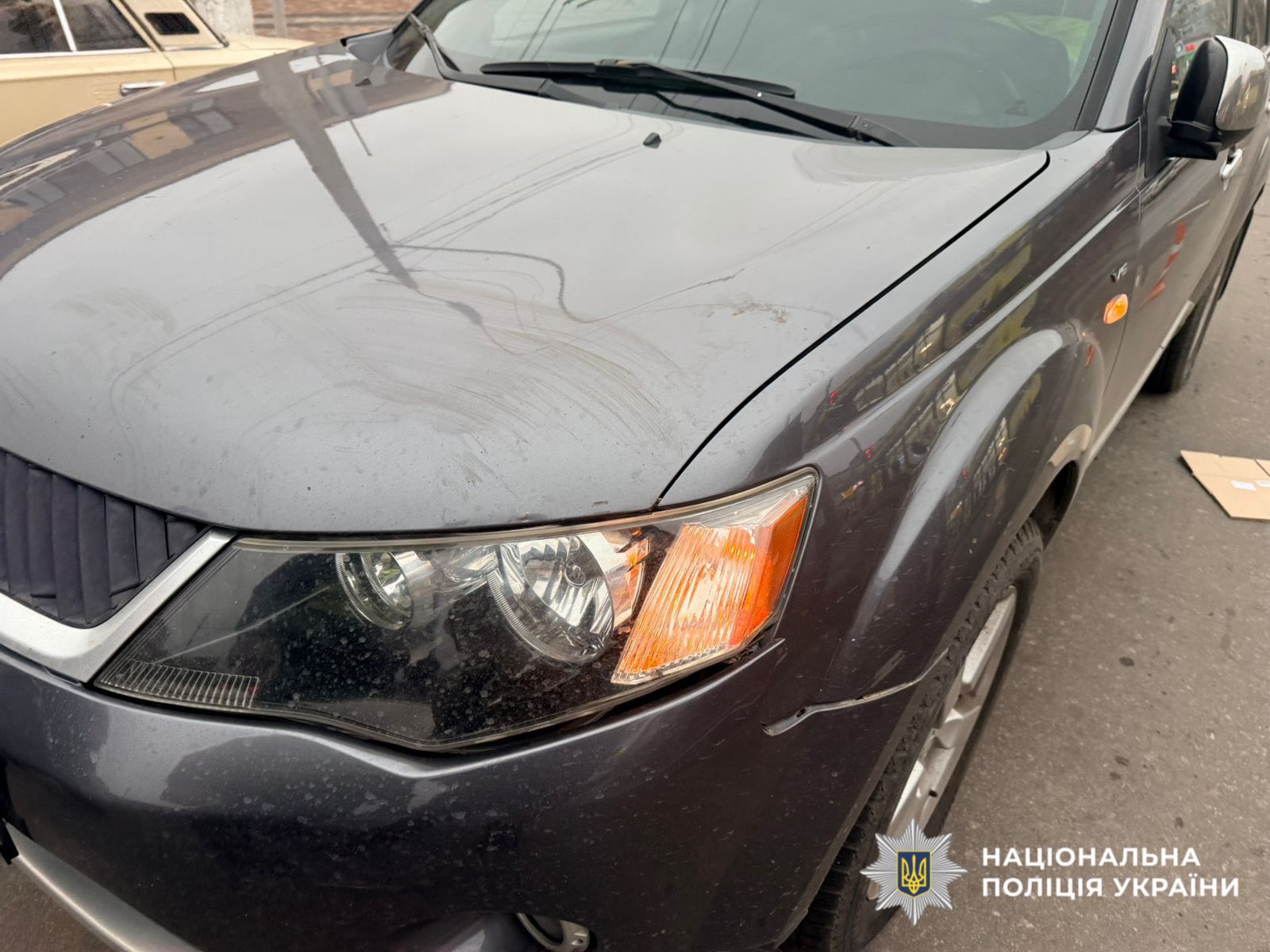 На Київщині водій скоїв наїзд на чотирьох підлітків та жінку