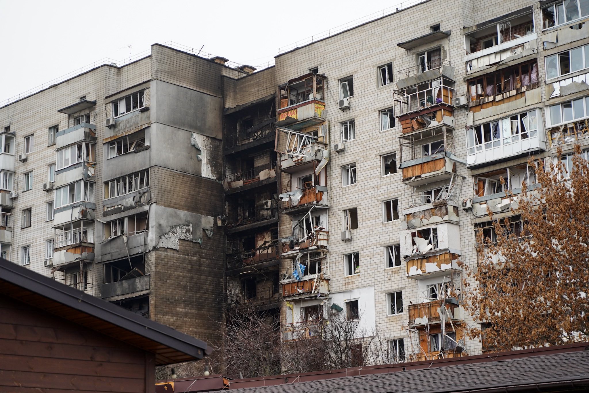 Микола Калашник: Маємо тяжкі наслідки атаки ворожих дронів у Вишгородському районі