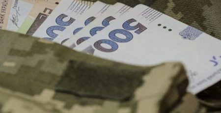 Кабмін заснував стипендії пам’яті захисників, які загинули в боротьбі за незалежність