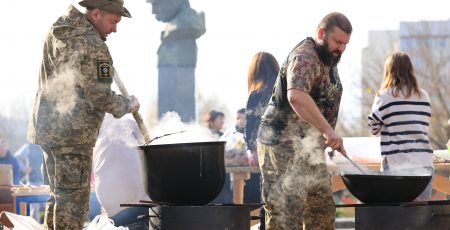 У Бородянці благодійний захід “Ветеранська кухня” зібрав 96 тисяч гривень для військових (фото)