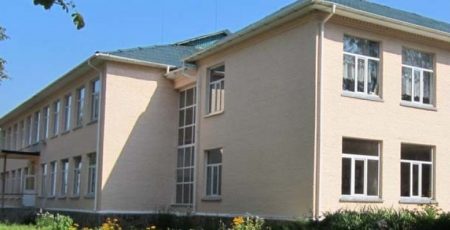 В Плесеському за 4,3 млн гривень облаштують укриття в ліцеї