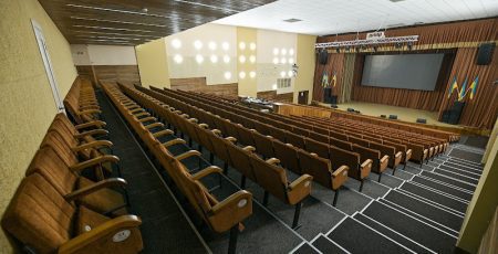 Покрівлю центру культури “Святошин” відремонтують за 1,4 млн гривень