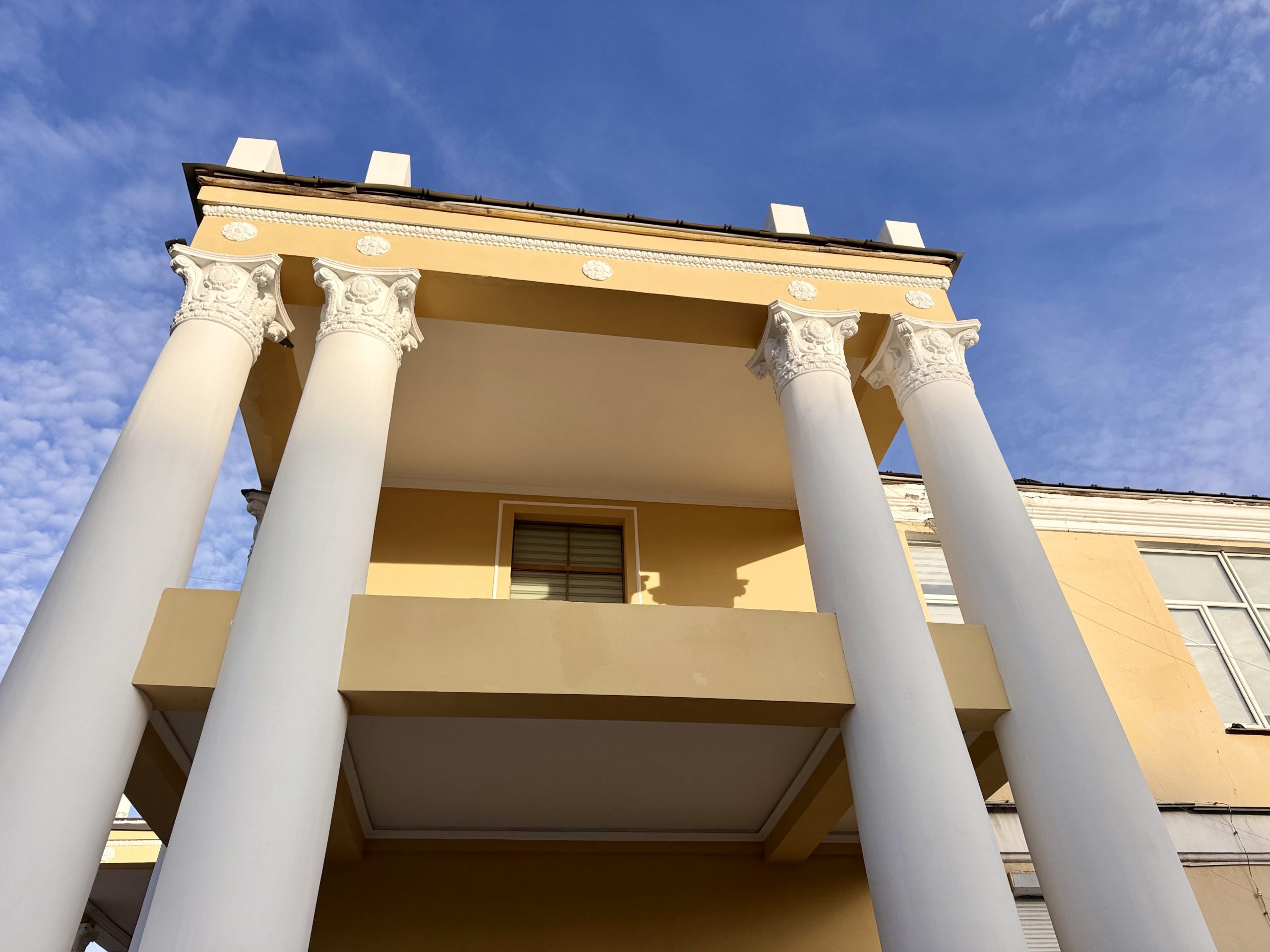 Де на Лівому березі Києва зробити атмосферні світлини