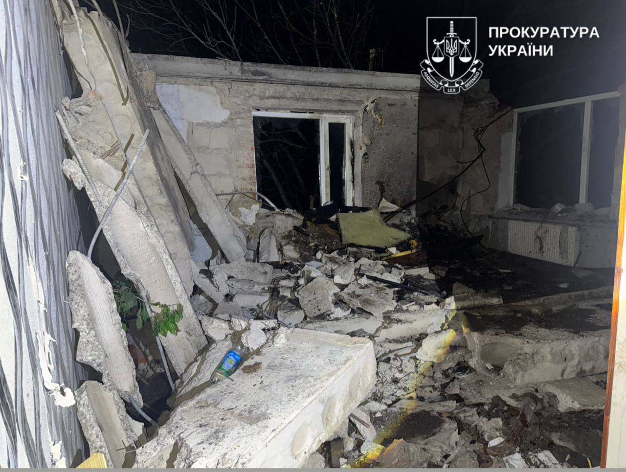 На Сумщині внаслідок нічної атаки дронів загинув чоловік, серед поранених - діти