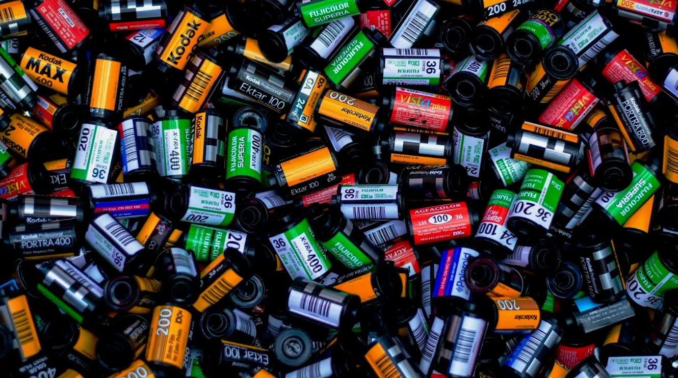 Де в Києві купити плівку, проявити й отримати свої перші кадри?