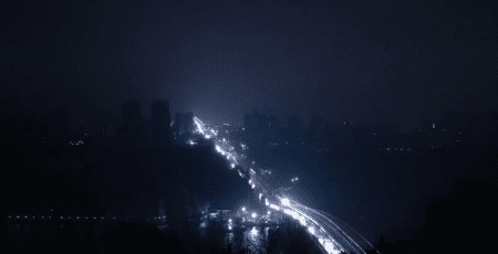 Через складну ситуацію в енергосистемі в Києві та пристоличному регіоні діють стабілізаційні графіки відключень