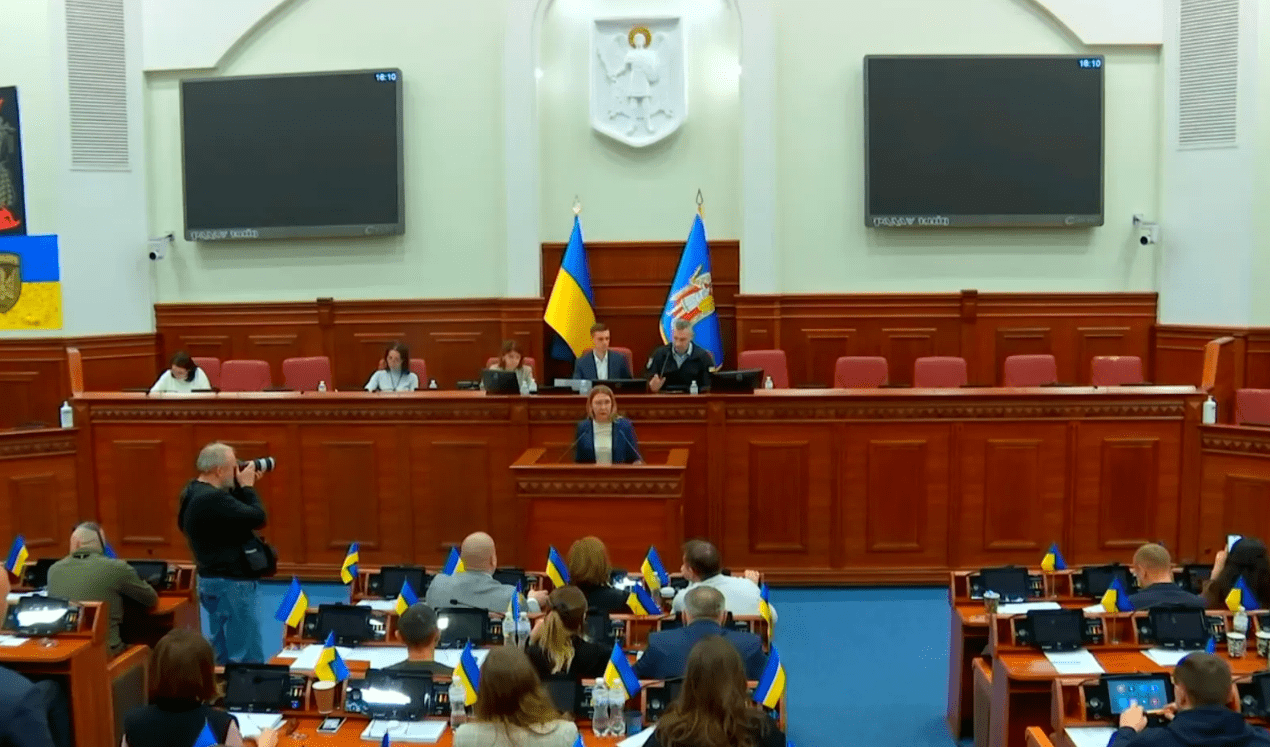 У Київраді створено ТКК, яка вивчатиме відновлення будівель, зруйнованих в результаті обстрілів