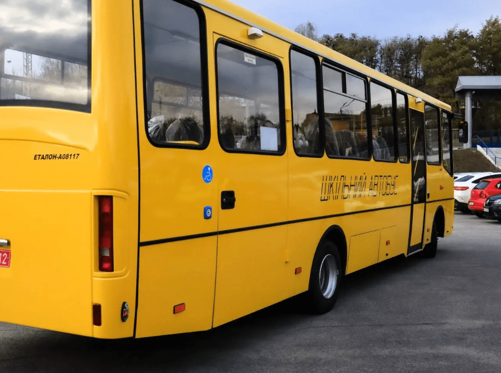 Обухів отримав новий шкільний автобус Обухів отримав новий шкільний автобус