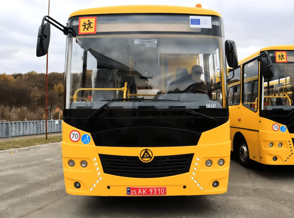 Обухів отримав новий шкільний автобус