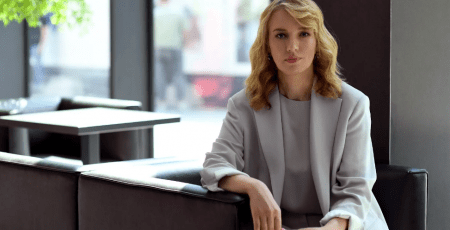 Олена Шуляк: “Держава створює умови, щоб батьки могли одночасно працювати й виховувати дітей”