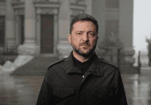 Зеленський закликав українців до чесної розмови та підтвердив обговорення пропозиції США щодо мирного врегулювання війни з росією