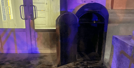 21-річний киянин підпалив поштове відділення на Лукʼянівці виконуючи «завдання» псевдоправоохоронців