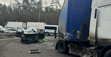 У ДТП на Берестейському шосе загинув 16-річний хлопець (фото)