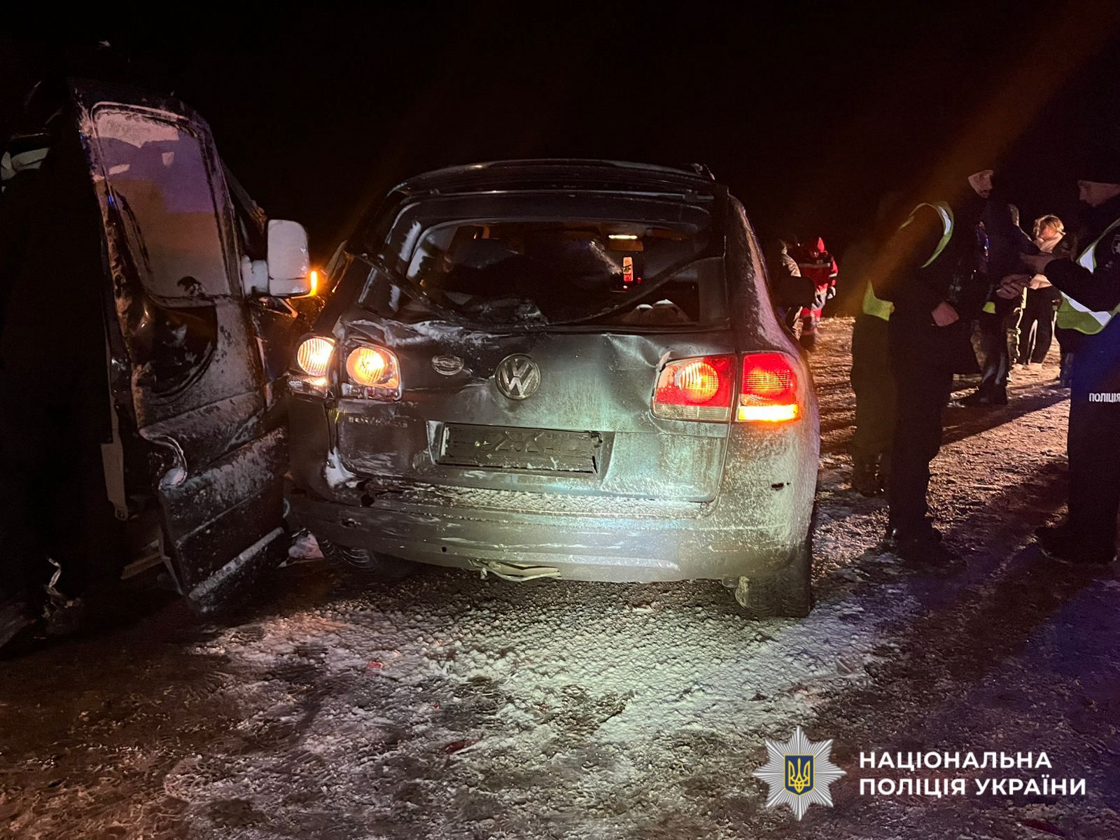 Одна людина загинула, 13 постраждало в ДТП з маршрутним таксі на Бориспільщині (фото) Одна людина загинула, 13 постраждало в ДТП на Бориспільщині (фото)