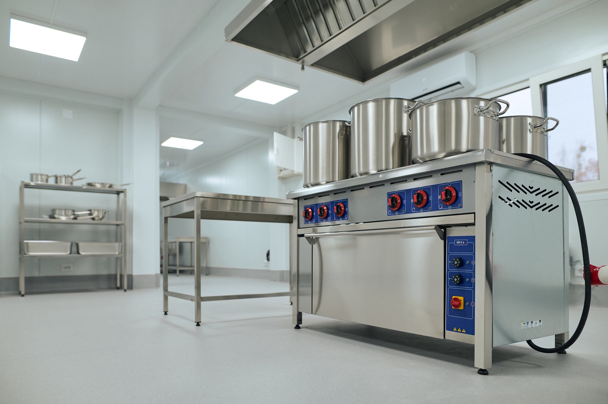 Микола Калашник: Сучасний модульний харчоблок запрацював у дитсадку «Орлятко» у Демидові