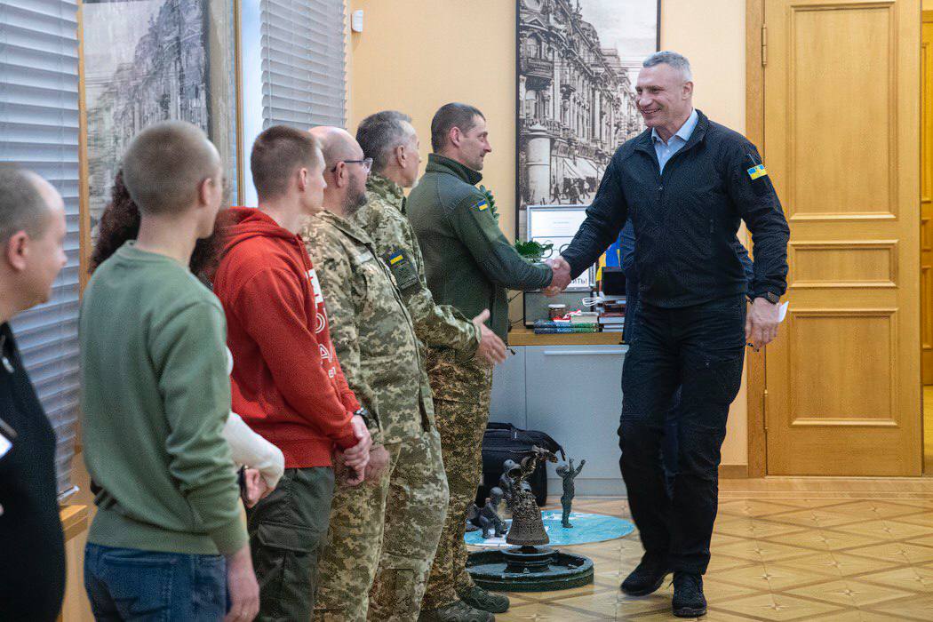352 квартири для військових придбав Київ за цей рік, частина ветеранів вже отримала ордери на житло - Кличко