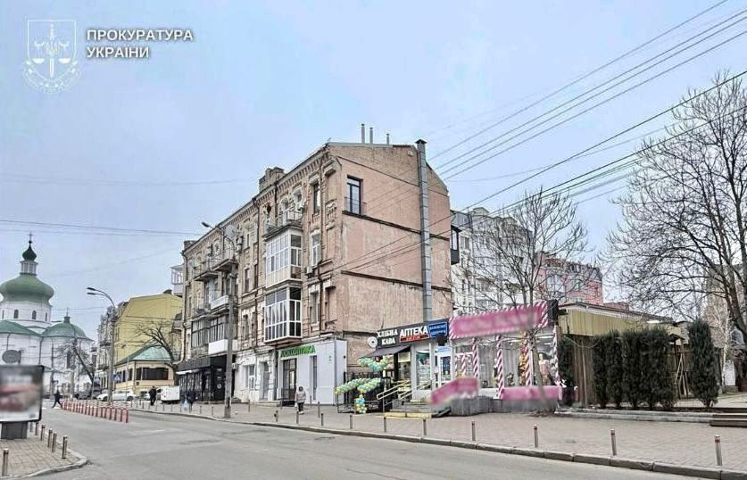 Двом киянам повідомили про підозру за фактом самовільного зайняття земділянки на Подолі