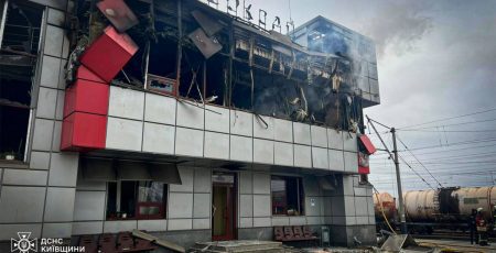 Замість знищеного російським обстрілом вокзала у Фастові побудують новий