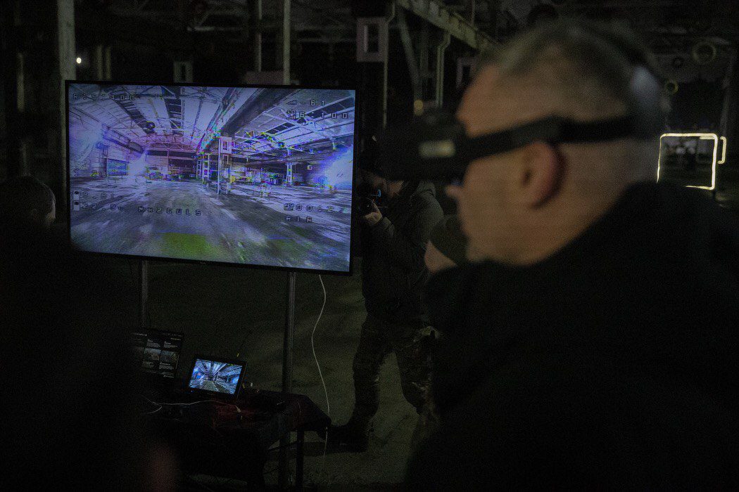 Громада столиці передала на фронт ще понад 10 тис. БпЛА різних типів та 20 наземних роботизованих комплексів