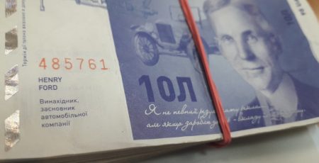 Бензин для театру Лесі Українки обійдеться в 1 млн гривень