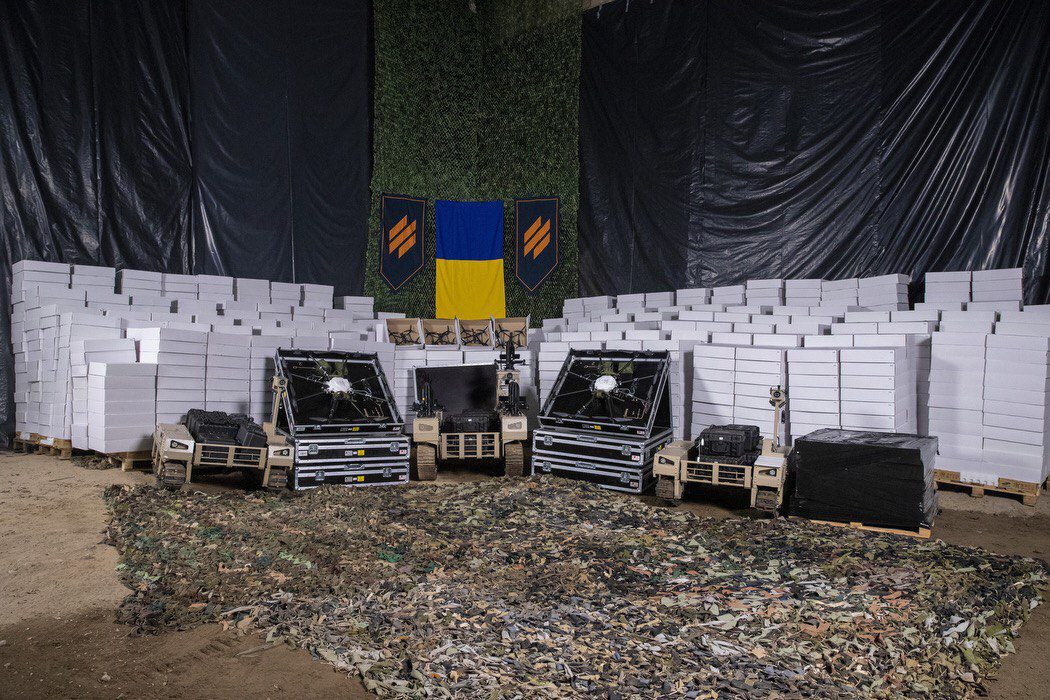 Громада столиці передала на фронт ще понад 10 тис. БпЛА різних типів та 20 наземних роботизованих комплексів