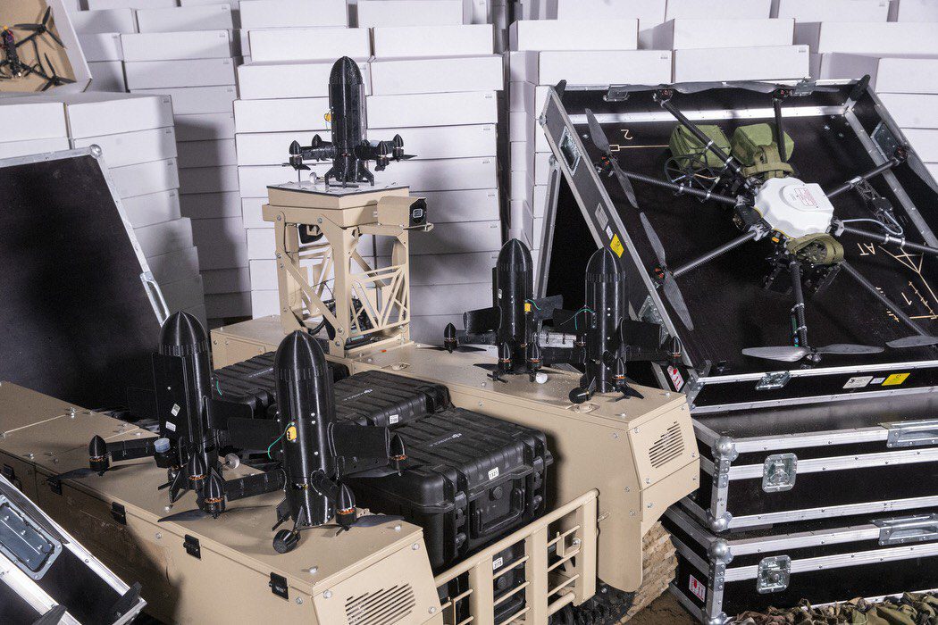 Громада столиці передала на фронт ще понад 10 тис. БпЛА різних типів та 20 наземних роботизованих комплексів