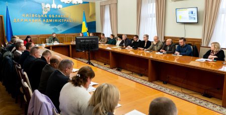 Микола Калашник провів нараду з керівниками громад Київщини щодо використання коштів бюджетних субвенцій