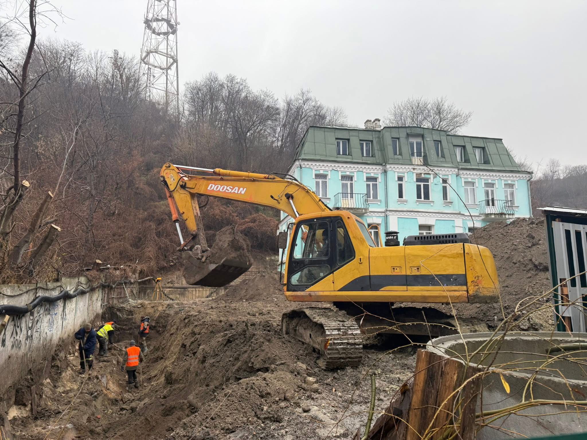 На Подолі продовжують знищувати об’єкти культурної спадщини