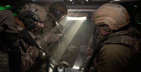 Ворог атакує по всій лінії фронту, за добу зафіксовано 258 боєзіткнень, - Генштаб ЗСУ