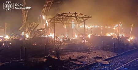 На Одещині росіяни вдарили по портовій інфраструктурі - 1 людина загинула