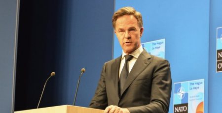 Про НАТО не без НАТО: в альянсі не хочуть перемовин про мир в Україні без них