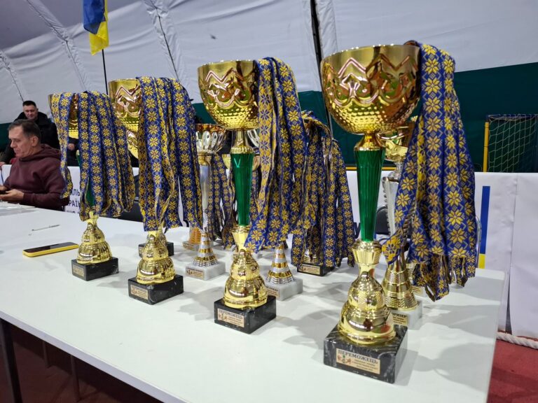 У Білогородці відбувся чемпіонат України з перетягування канату У Білогородці відбувся чемпіонат України з перетягування канату