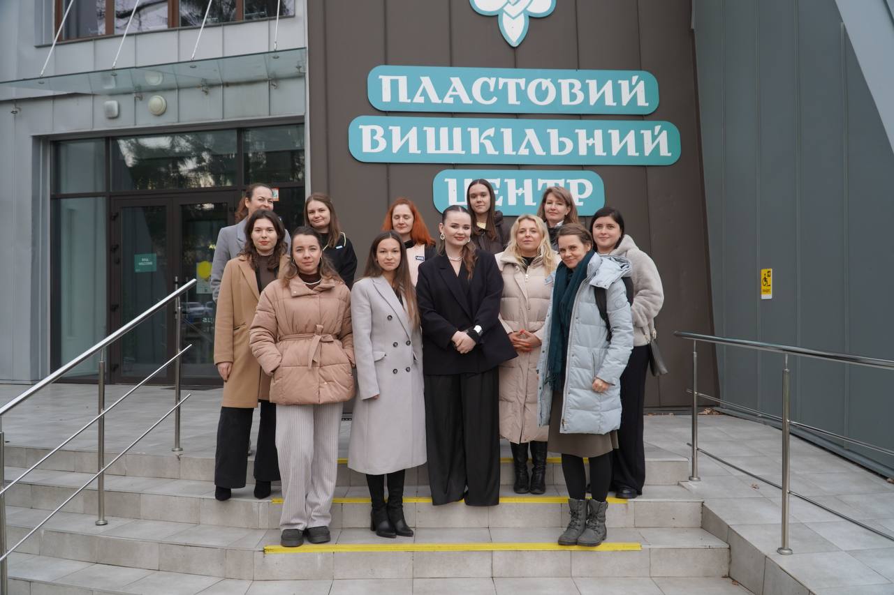 Представники UNICEF та Німеччини зустрілися з молоддю Бучі