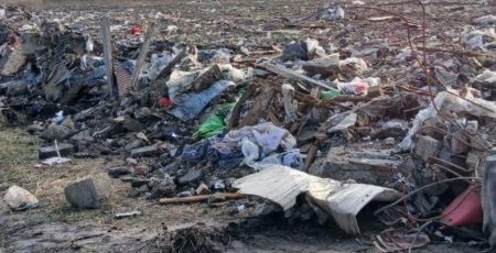 У Погребах виявили звалище промислових та будівельних відходів