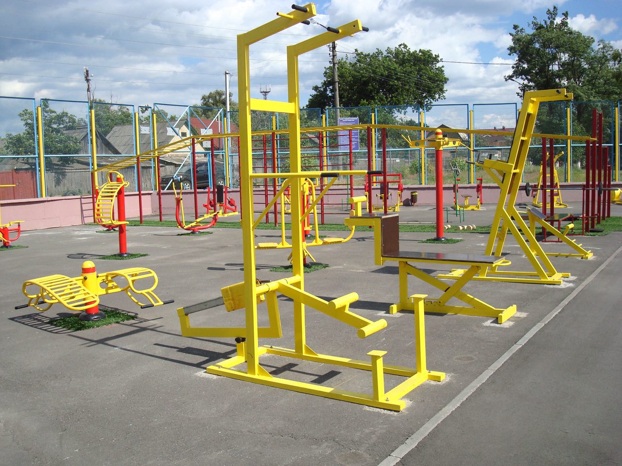 Під Борисполем за 19,7 млн гривень відремонтують спортмайданчик