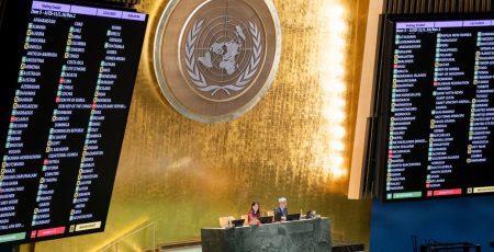 Генасамблея ООН вимагає повернення українських дітей росією