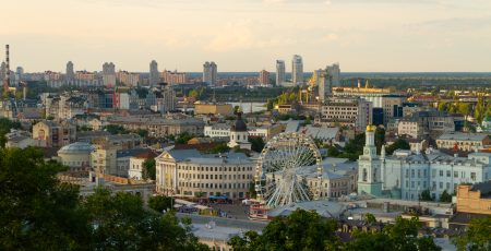 Низка столичних скверів отримали нові назви (перелік)