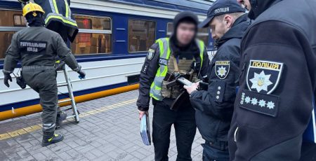 У Києві на залізничній станції Видубичі загинув підліток