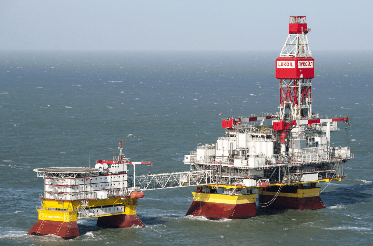 Дрони СБУ вперше уразили нафтовидобувну платформу в Каспійському морі - медіа